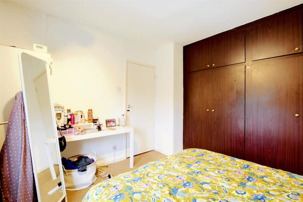 Bedroom 1 2.jpeg