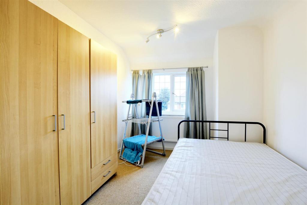 Bedroom 2 2.jpeg
