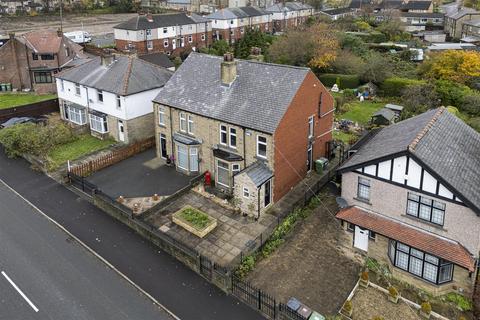 4 bedroom semi-detached house for sale, Newsome Road, Huddersfield