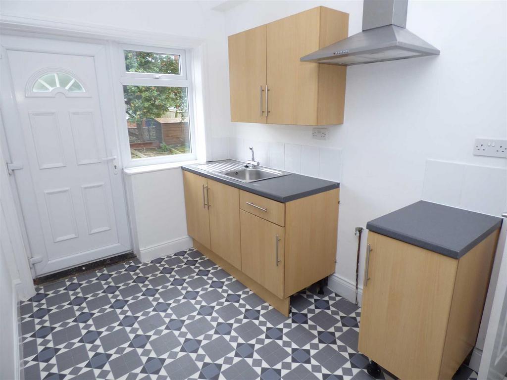 Scarborough Road, Byker 2 bed apartment £45,000