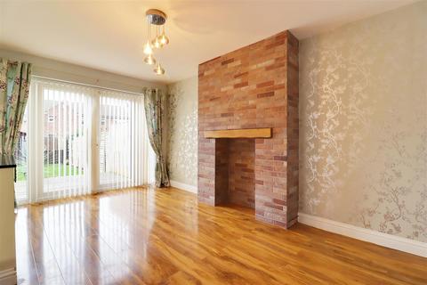3 bedroom semi-detached house for sale, Hull Road, Anlaby, Hull