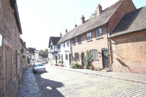 2 bedroom end of terrace house for sale, Mill Street, Warwick