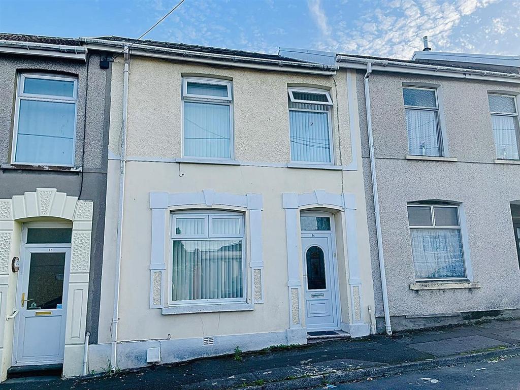 Charles Street, Llanelli 3 bed terraced house for sale £70,000