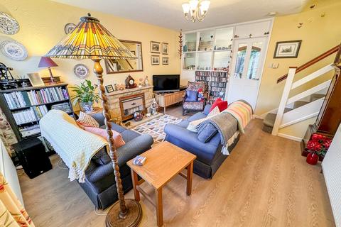 3 bedroom terraced house for sale - Curlew Drive, Tilehurst, Reading, RG31