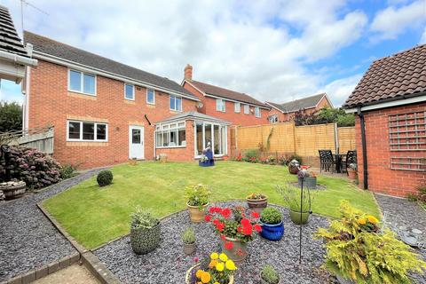 4 bedroom detached house for sale - Blackbades Boulevard, Chase Meadow, Warwick