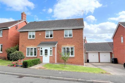 11 Blackbades Boulevard, Warwick, CV34 6DT