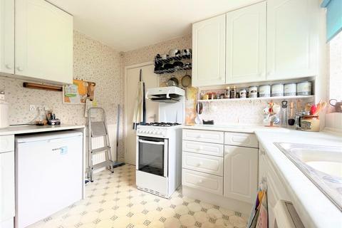 6 Fairfax Close, Barford, Warwick, CV35 8ER