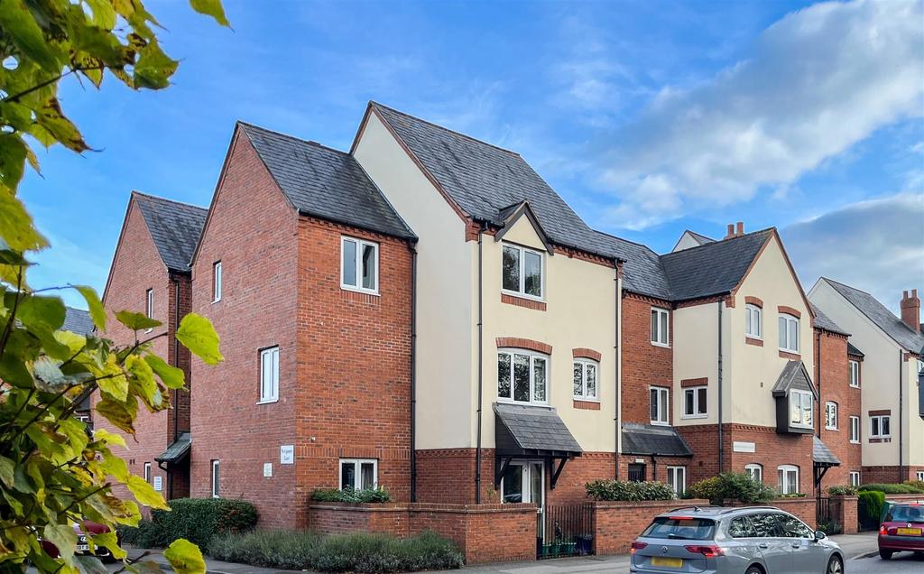 Montgomery Court, Coventry Road, Warwick 1 bed apartment for sale £90,000