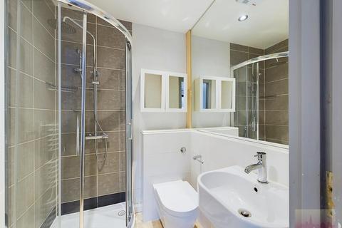 2 bedroom flat to rent, Lychgate Manor, 1 Roxborough Park, Harrow on the Hill