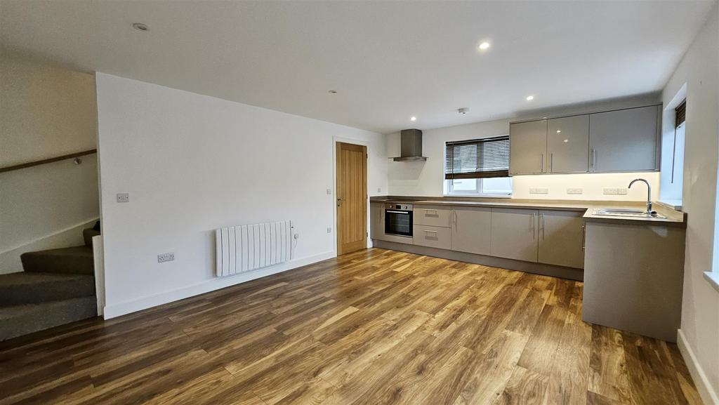 Open Plan Living Room/Kitchen