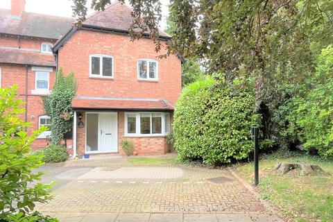 3 bedroom semi-detached house for sale, Holioake Drive, Off Myton Road, Warwick