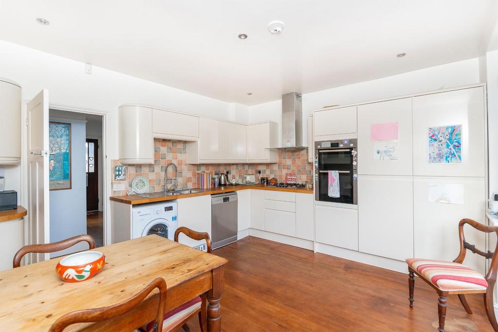 ENALESUOHDER22 - Kitchen.Diner B.jpg