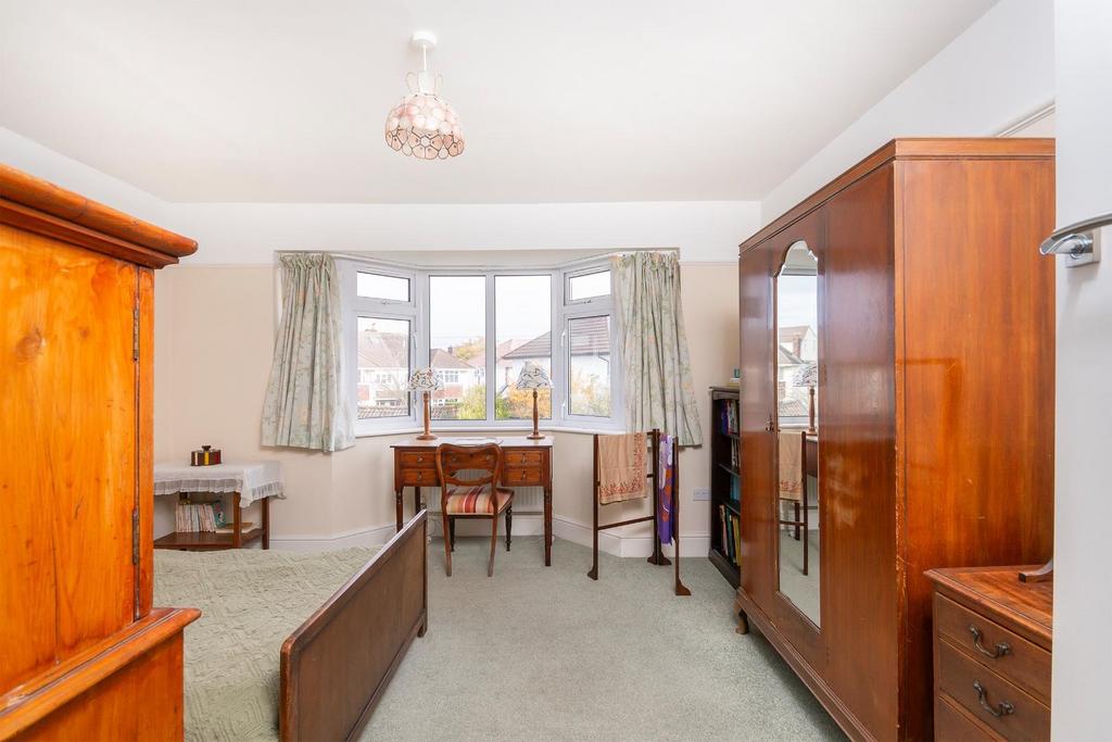 ENALESUOHDER22 - Bedroom H.jpg