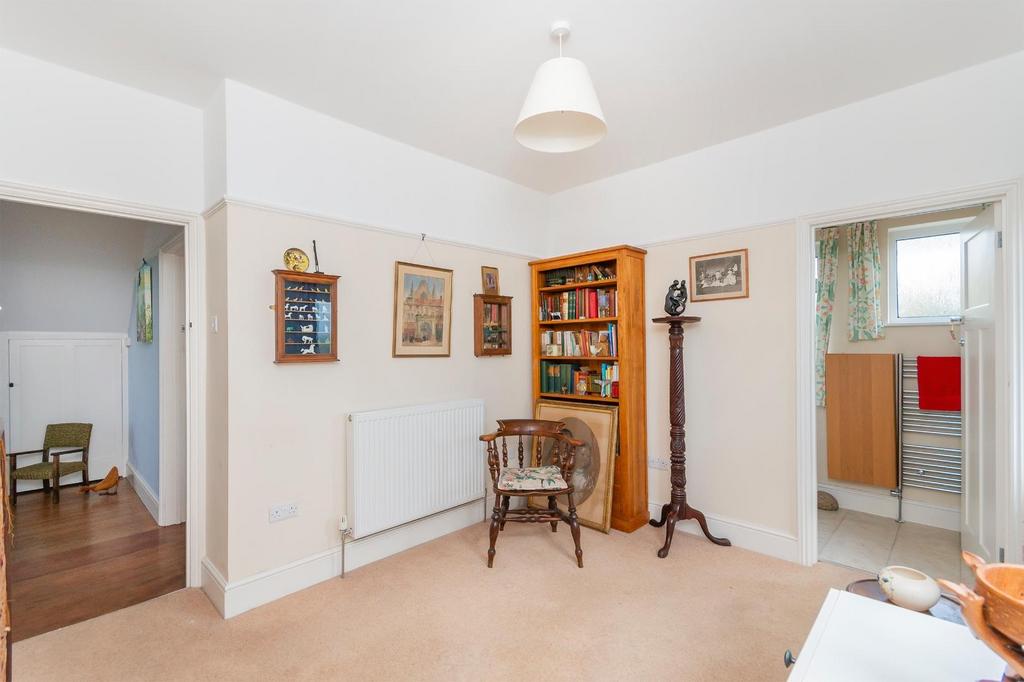 ENALESUOHDER22 - Sitting.Dining Room B.jpg