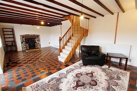1, Frongoch Gorrig Road, Pentrellwyn, Llandysul, SA44 4LE
