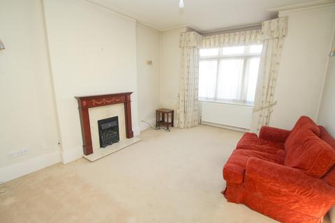 5 bedroom semi-detached house for sale - Gresham Road, Staines-upon-Thames, TW18