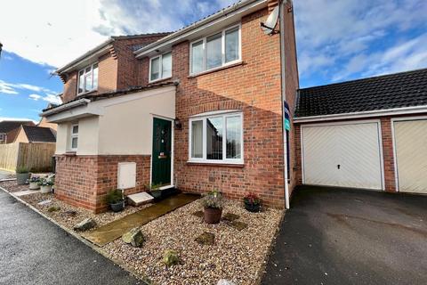 7 Coach Close, Berkeley, GL13 9EJ