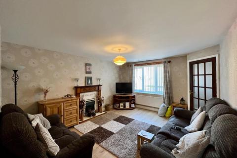 7 Coach Close, Berkeley, GL13 9EJ