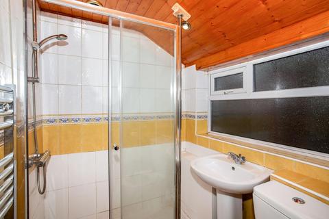 2 Birch Grove, Harrogate, HG1 4HR