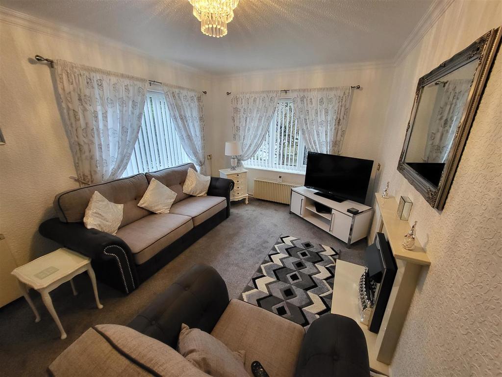 Russell Road, Rhyl 2 bed flat for sale £90,000