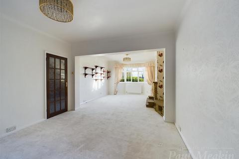 35 Abbots Green, Croydon, CR0 5BL