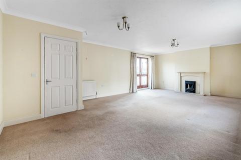 2 bedroom retirement property for sale, MERRYLANDS FARM, GREAT BOOKHAM, KT23