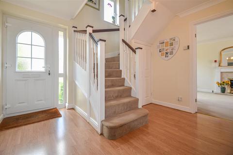 4 bedroom detached house for sale - Sedgemoor, Shoeburyness SS3