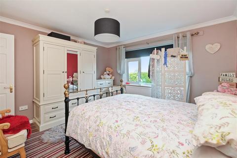 23 Alexandra Road, Whitstable, CT5 4LR