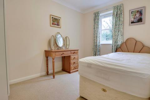 2 bedroom retirement property for sale, High Wych Road, Sawbridgeworth, CM21