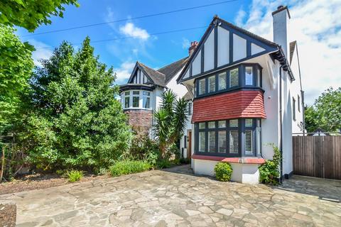 5 bedroom detached house for sale, Preston Road, Westcliff-On-Sea SS0