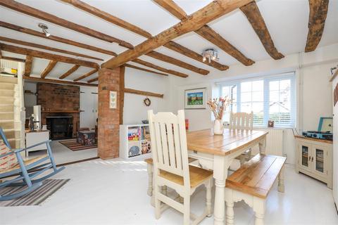 3 bedroom cottage for sale, Middletown, Moreton Morrell