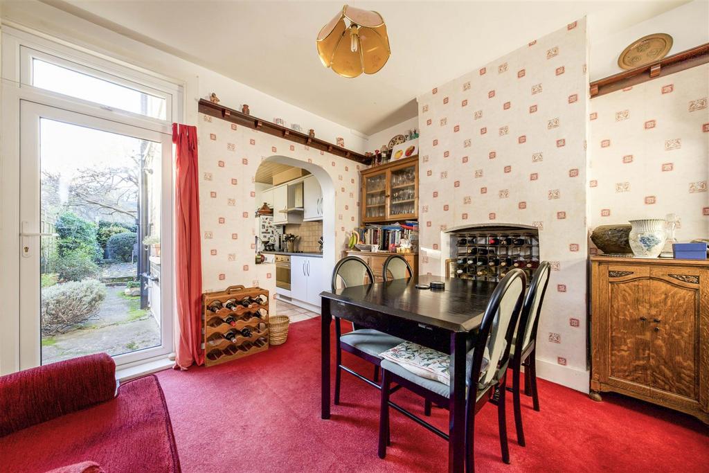 Crane Road, Twickenham 3 bed semidetached house for sale £895,000