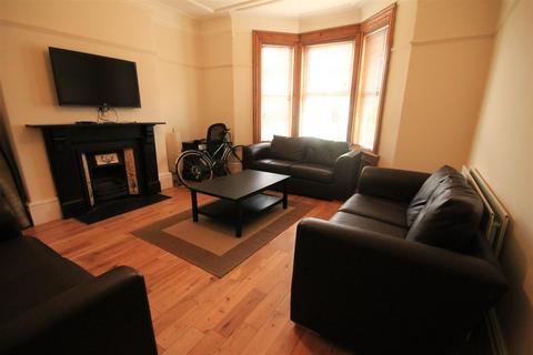 6 bedroom house share to rent, Manor House Road, Jesmond