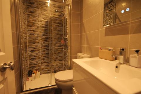 5 bedroom house share to rent, Devonshire Place, Jesmond