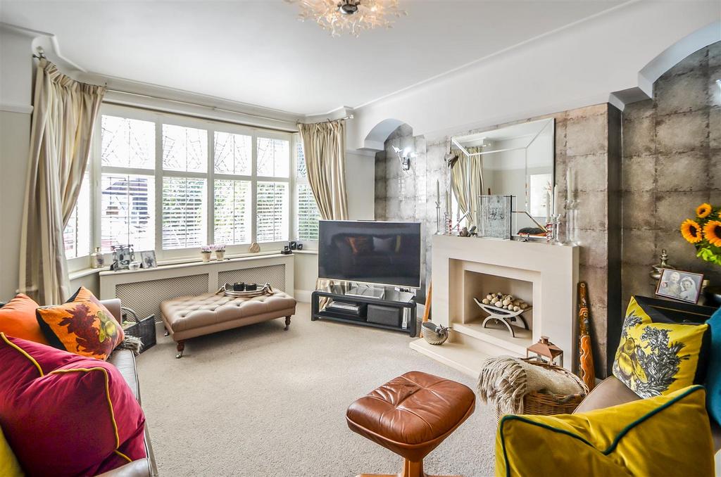 Hamstel Road, SouthendOnSea SS2 4 bed semidetached house for sale