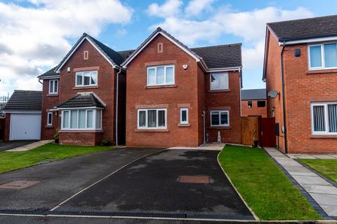 4 bedroom detached house for sale - Covington Drive, St Helens, WA9