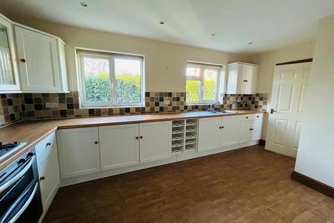 3 bedroom detached bungalow for sale, Clevedon Green, South Littleton, Evesham