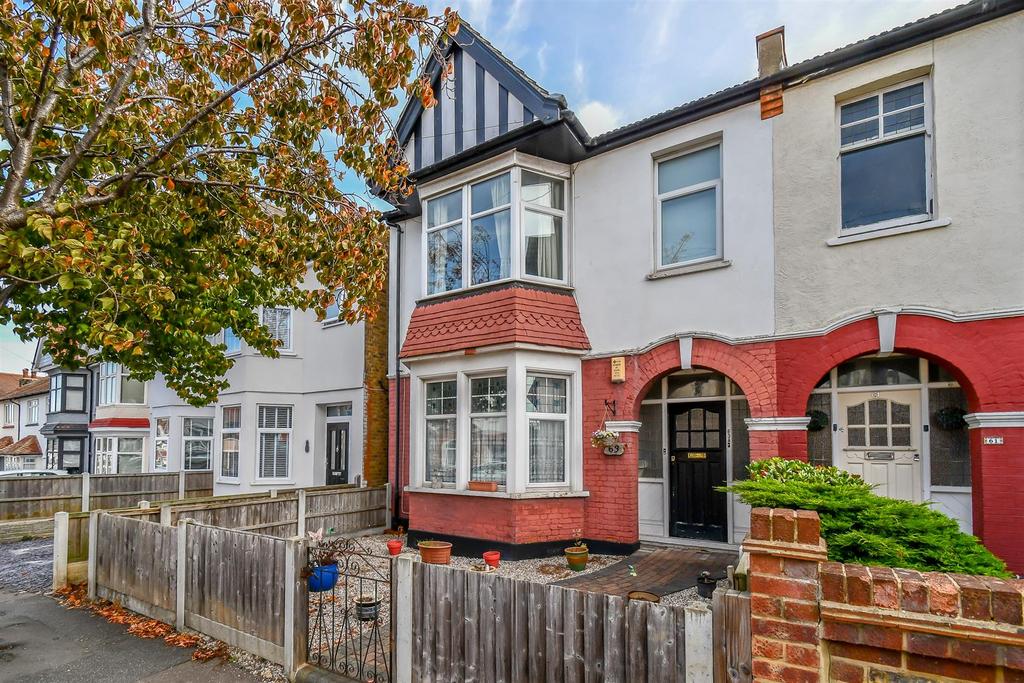 St. Park Avenue, WestcliffOnSea SS0 1 bed apartment for sale