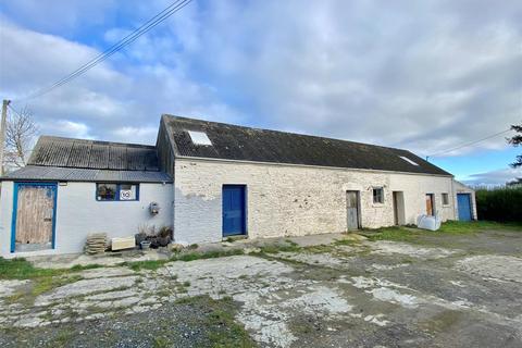 3 bedroom property with land for sale - Blaenwaun, Whitland