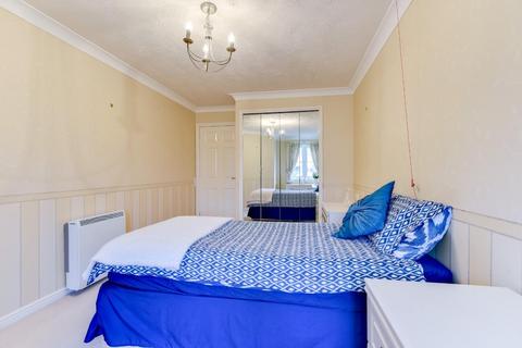 1 bedroom retirement property for sale, Beachville Court, Brighton Road, Lancing