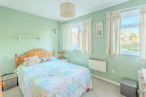 27 Andersleigh Drive, Bilston, WV14 9AY