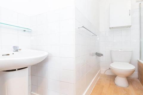 1 bedroom flat to rent, N22