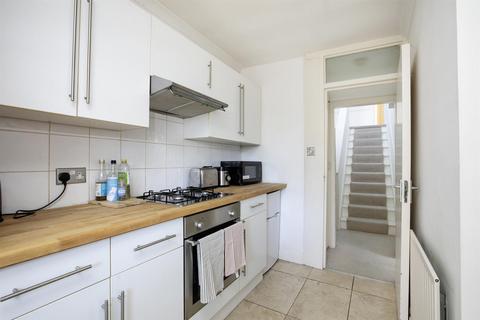 2 bedroom flat for sale, Peckham Road, Peckham, SE15