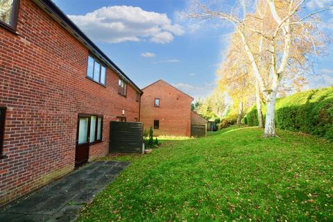 2 bedroom maisonette for sale, Brookdale Court, Nottingham