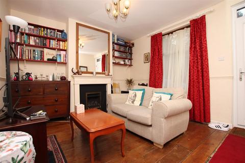 12 Napier Terrace, Exeter, EX4 3EZ