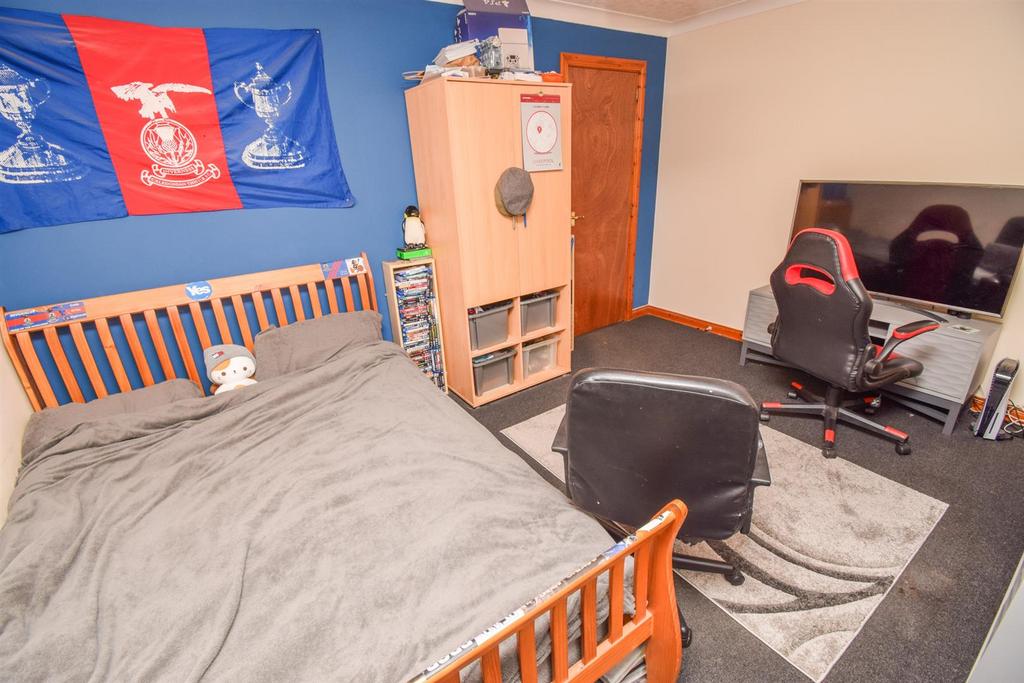 BEDROOM THREE+-2.jpg