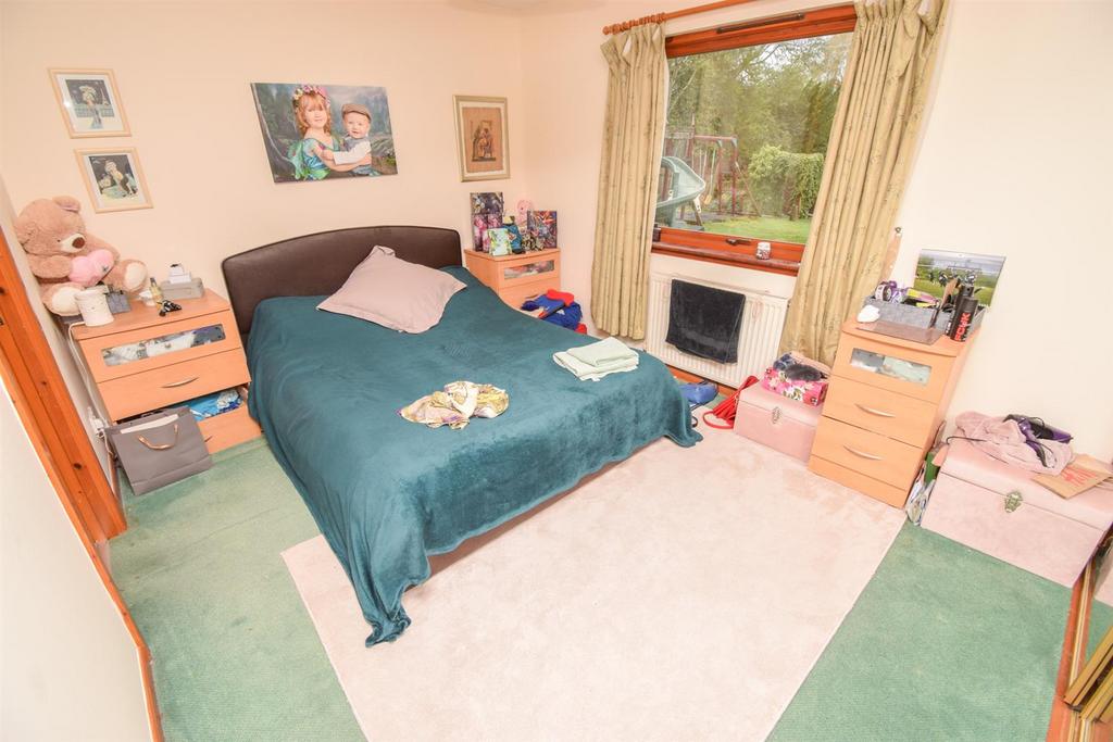 BEDROOM ONE-2.jpg