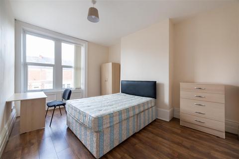 4 bedroom terraced house to rent - £90pppw - Heaton Park Road, Heaton, NE6