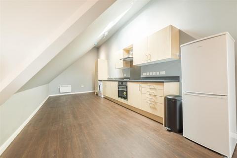 2 bedroom apartment to rent - Warton Terrace, Heaton, NE6