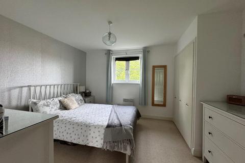 2 bedroom flat for sale, Great Chart, Ashford